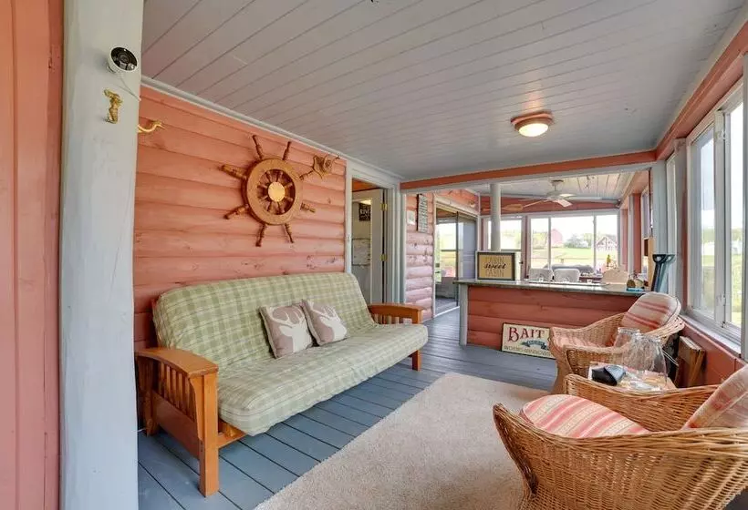 Riverfront Cheboygan Cabin W/ Kayaks & Dock!