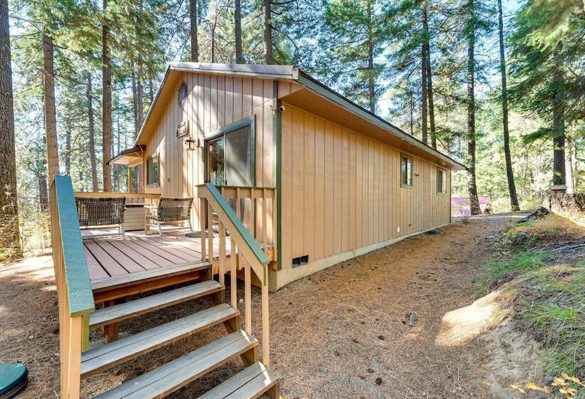 Ronald Cabin W/ Private Deck: Near Cle Elum Lake!