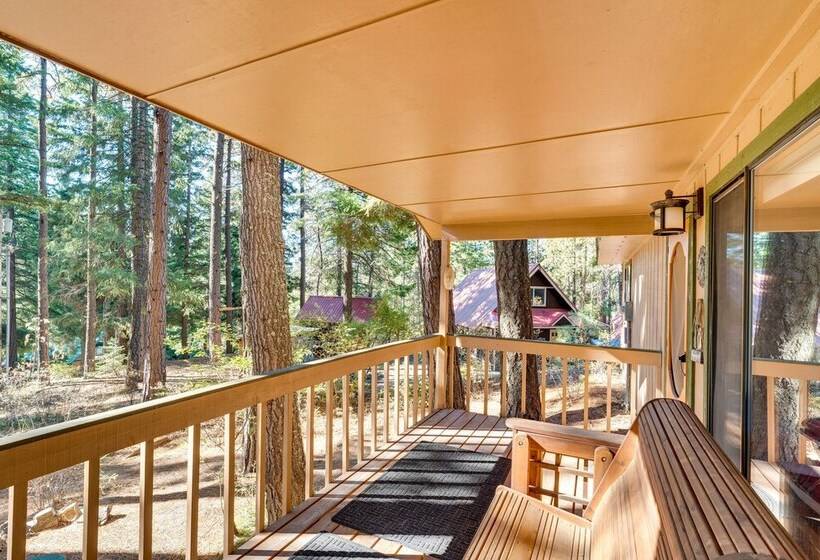 Ronald Cabin W/ Private Deck: Near Cle Elum Lake!