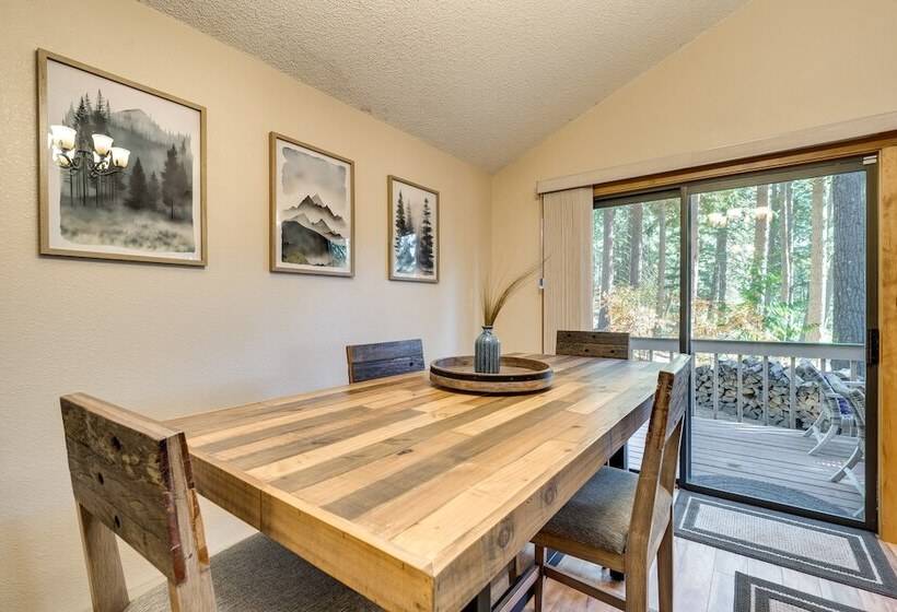 Ronald Cabin W/ Private Deck: Near Cle Elum Lake!