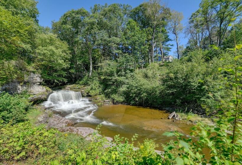 Rustic Bainbridge Retreat W/ Spacious Yard!