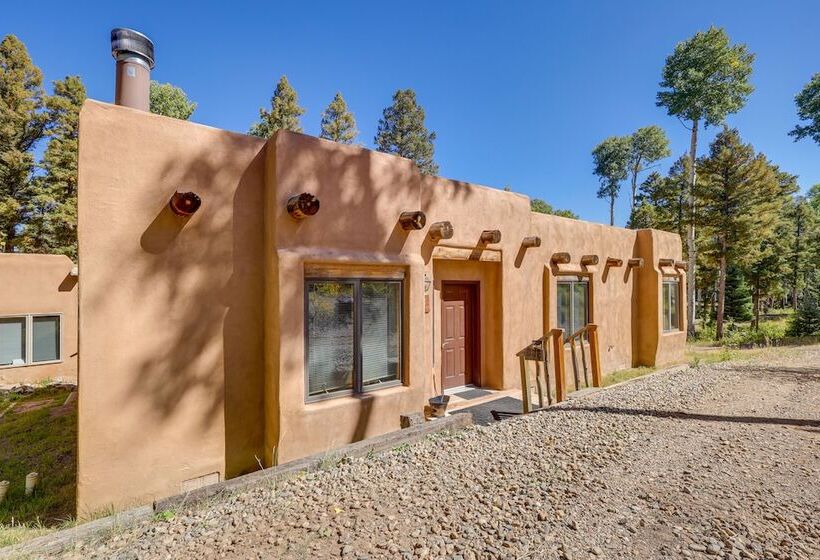 Secluded Amalia Retreat W/ Cozy Fireplace & Grill!