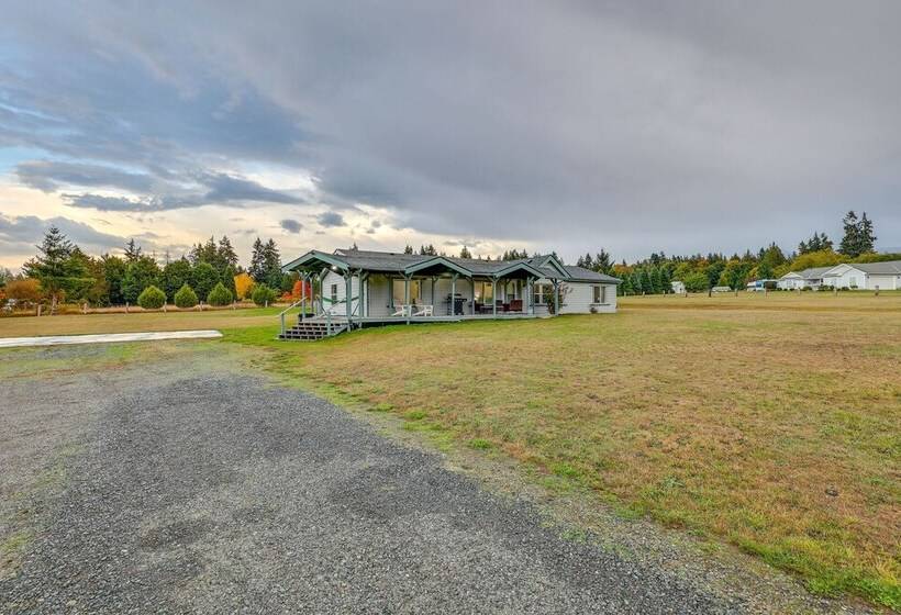 Secluded Port Angeles Home W/ Deck & Gas Grill!