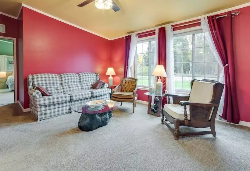 Spacious De Tour Village Home Near Lake Huron!