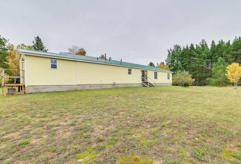 Spacious De Tour Village Home Near Lake Huron!