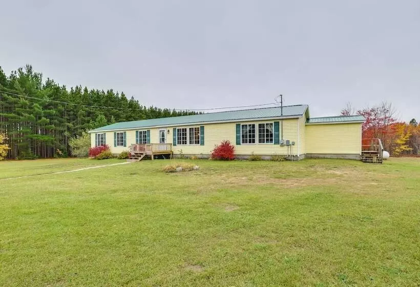 Spacious De Tour Village Home Near Lake Huron!