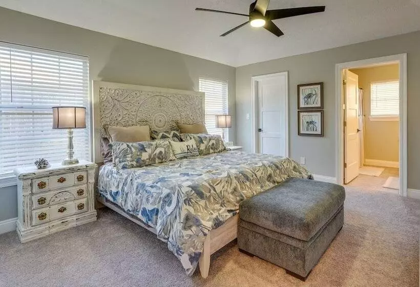 Family Friendly Pcb Vacation Rental, Walk To Beach