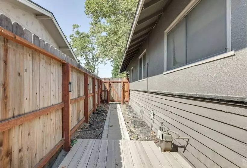 Sunny Turlock Cottage: Walk To Downtown!