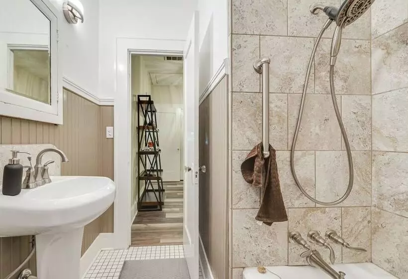 Sunny Turlock Cottage: Walk To Downtown!