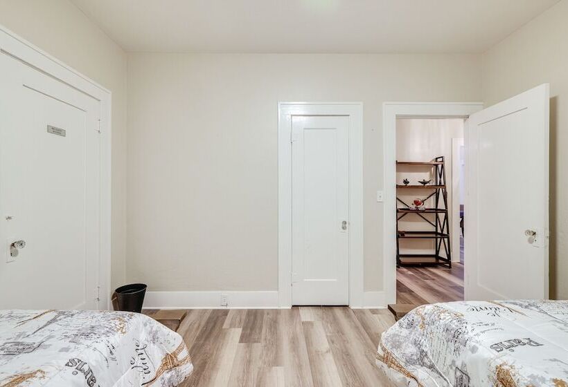 Sunny Turlock Cottage: Walk To Downtown!