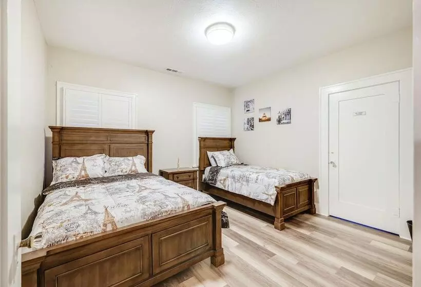 Sunny Turlock Cottage: Walk To Downtown!