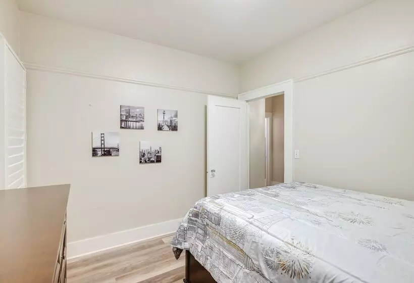 Sunny Turlock Cottage: Walk To Downtown!