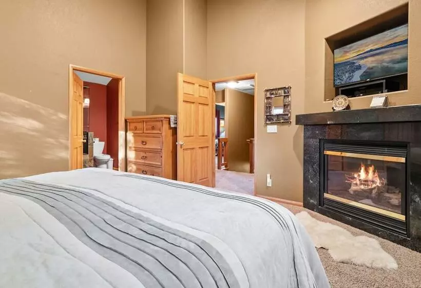 The Mauna Home