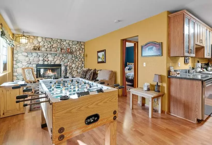 The Mauna Home