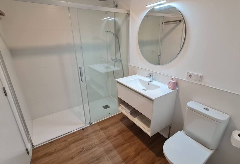 مبيت وإفطار Br Silgar Suites