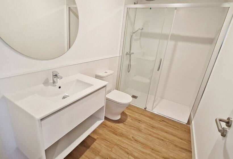 مبيت وإفطار Br Silgar Suites