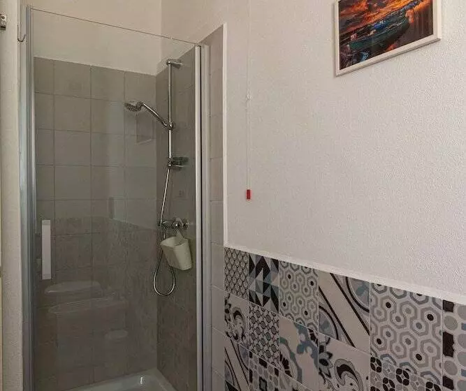 تختخواب و صبحانه Marrubiu