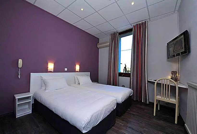 Hotelli Cit Hôtel Le Louvre Orange