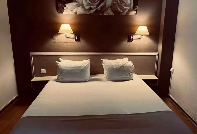 Hotelli Cit Hôtel Le Louvre Orange