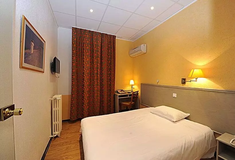 Hotelli Cit Hôtel Le Louvre Orange