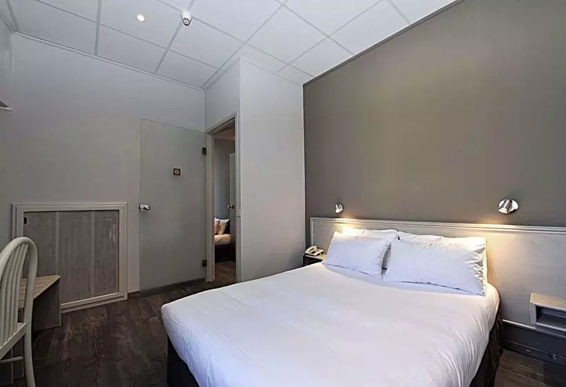 Hotelli Cit Hôtel Le Louvre Orange