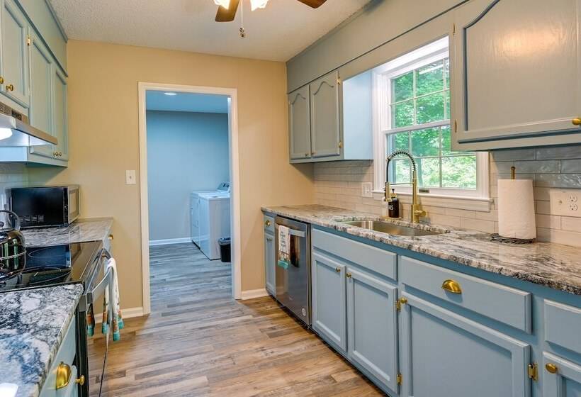 Cozy High Point Vacation Rental: Near Hpu Campus