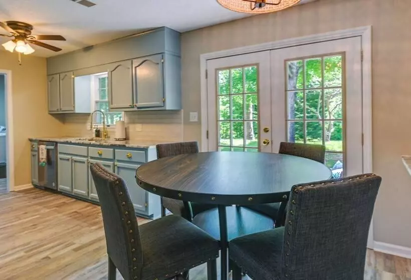 Cozy High Point Vacation Rental: Near Hpu Campus