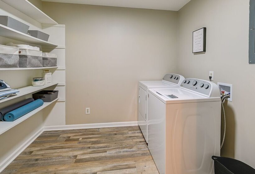 Cozy High Point Vacation Rental: Near Hpu Campus