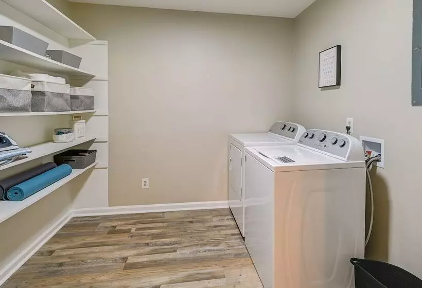 Cozy High Point Vacation Rental: Near Hpu Campus