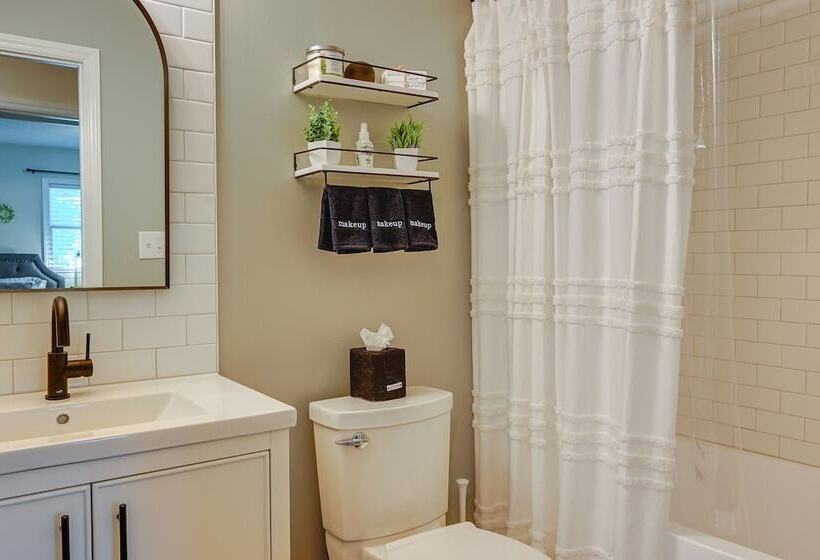 Cozy High Point Vacation Rental: Near Hpu Campus