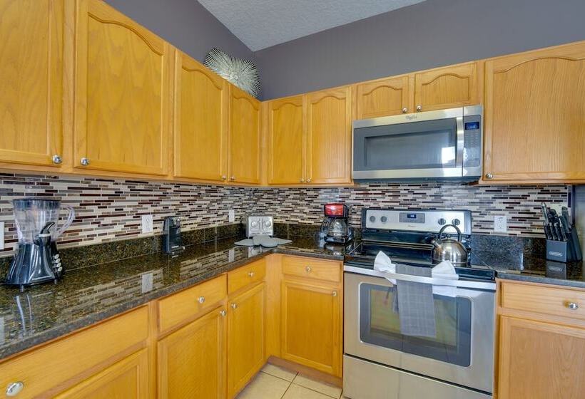 8 Mi To Disney: Home W/ Game Room In Davenport