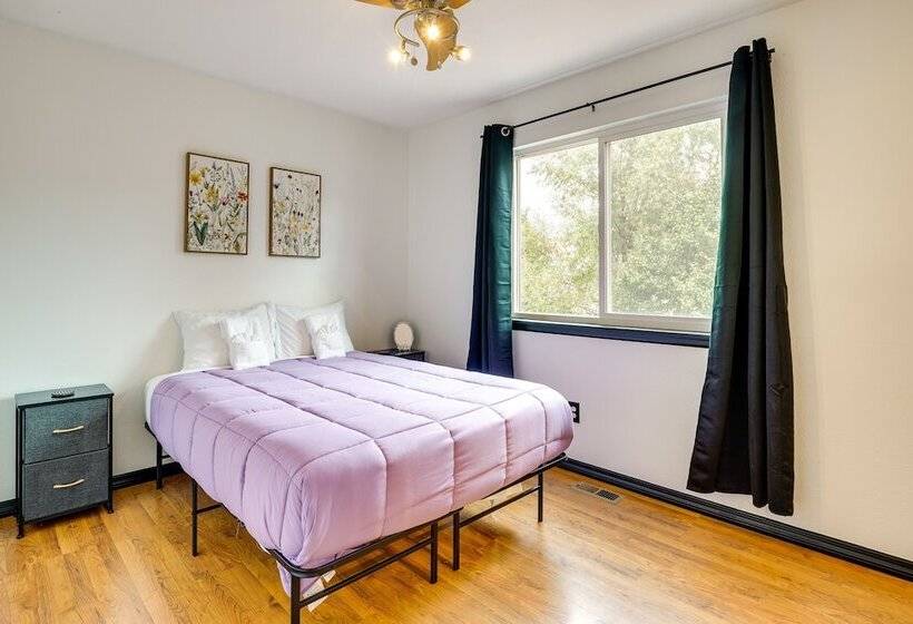 Fountain Retreat W/ Private Hot Tub & Fire Pit