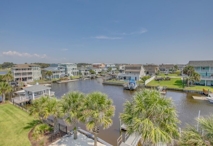Holden Beach House W/ Boat Dock: Steps To Beach!
