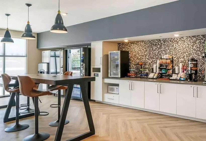 Hotelli Extended Stay America Premier Suites   Fort Myers   Airport