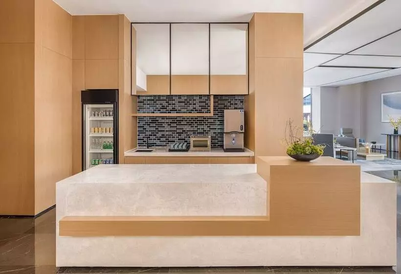 هتل Fairfield By Marriott Pujiang
