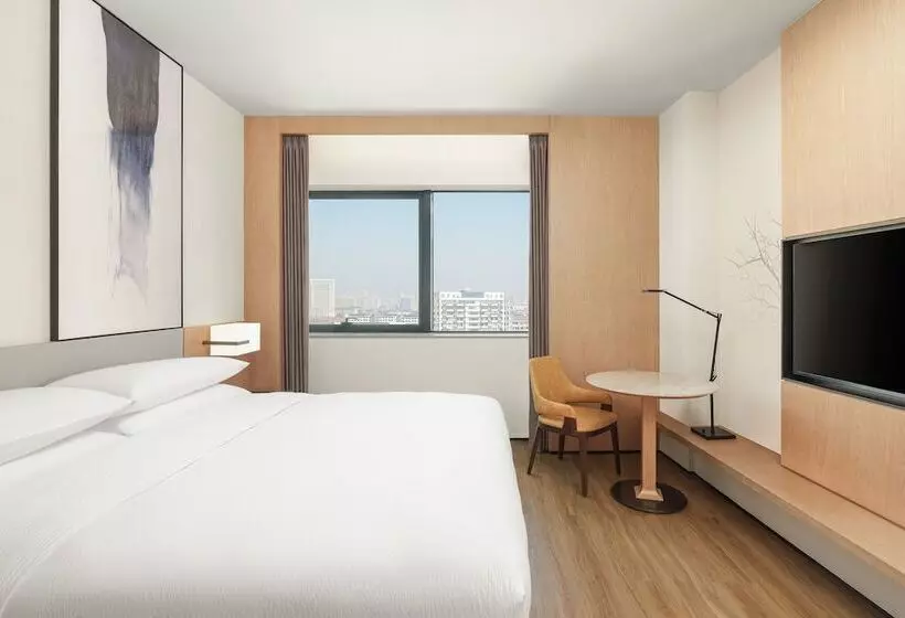 هتل Fairfield By Marriott Pujiang
