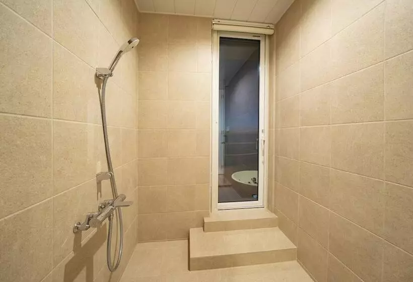 Hotelli Glampremier Setouchi