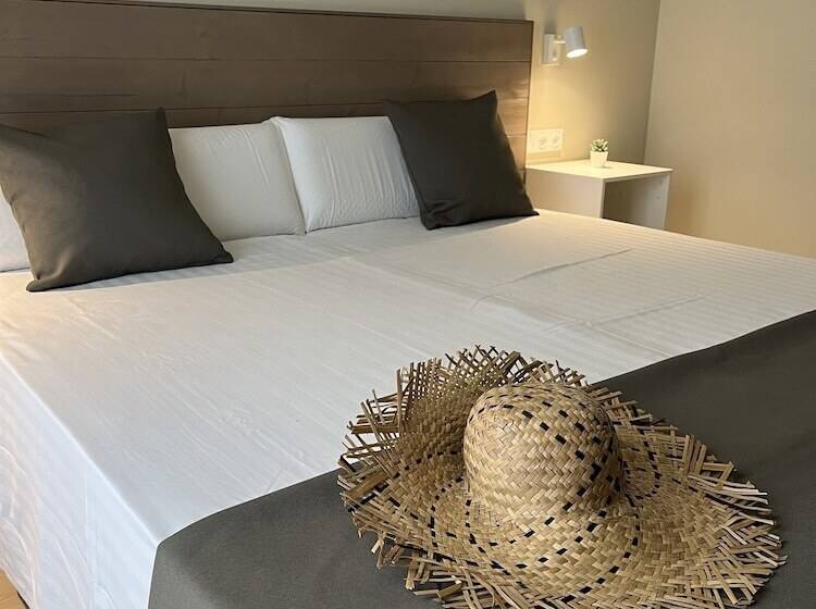 هتل Lindala Natural