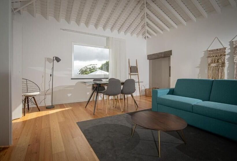 هتل روستایی Quinta Dos 10