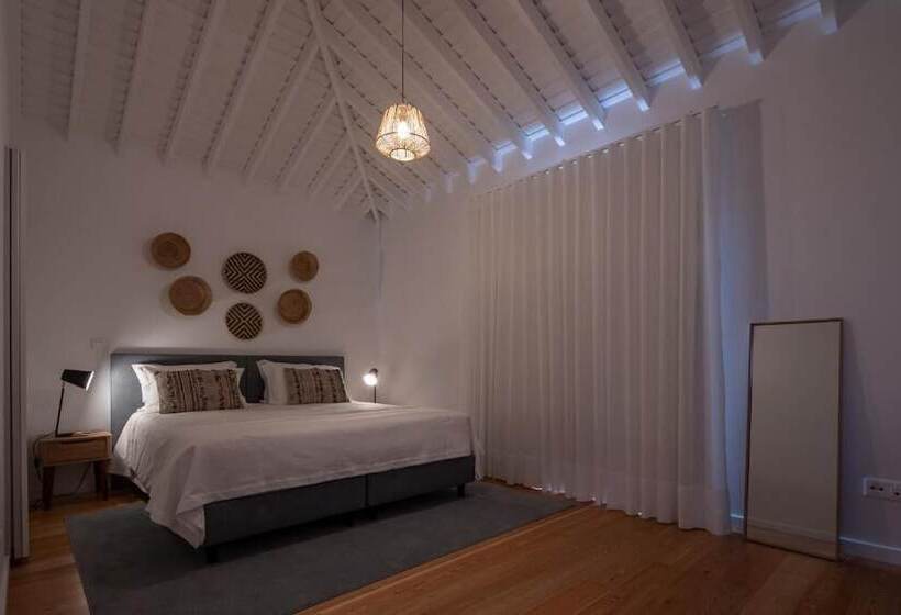 هتل روستایی Quinta Dos 10