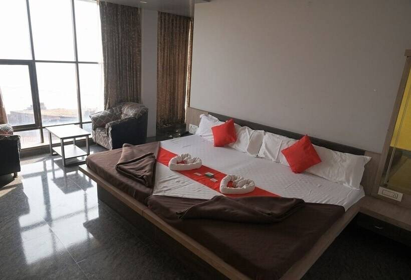Hotel Sukhsagar Beach Resort Kunkeshwar