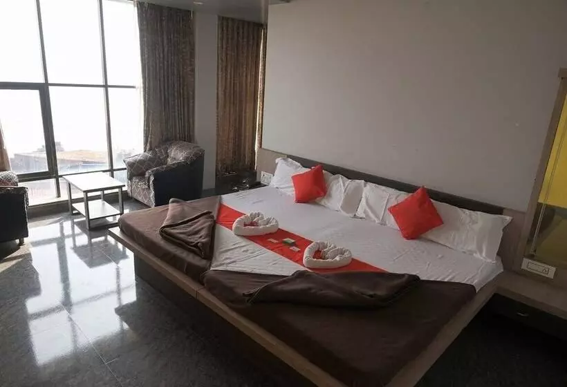 Hotelli Sukhsagar Beach Resort Kunkeshwar