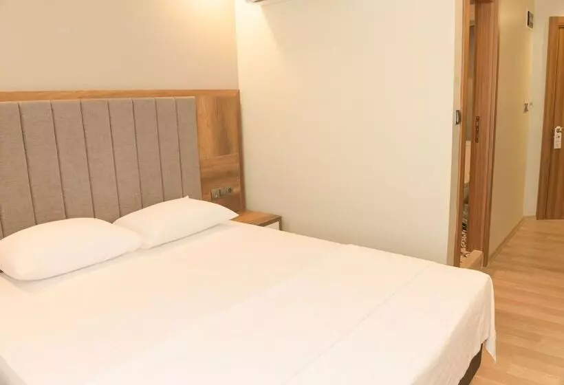 Hotelli Urla My Rooms