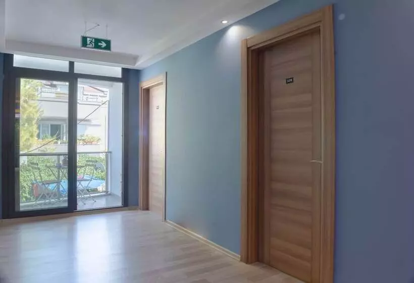 Hotelli Urla My Rooms