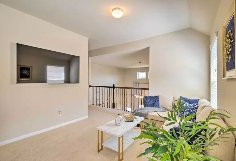 Houston Home W/ Private Yard   16 Mi To Dtwn