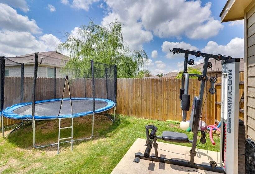 Jarrell Home W/ Playground + Pool Access!