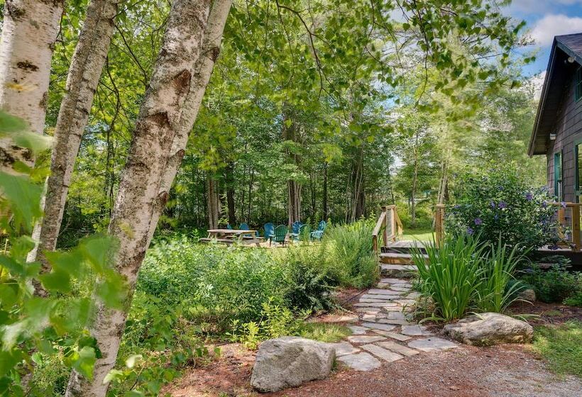 Lakefront Lovell Home W/ Dock: Walk To Town Beach!