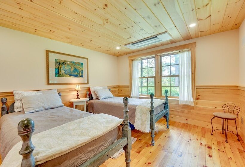 Lakefront Lovell Home W/ Dock: Walk To Town Beach!