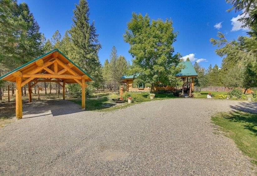 Libby Home W/ Mountain Views: Gazebo & Fire Pit!