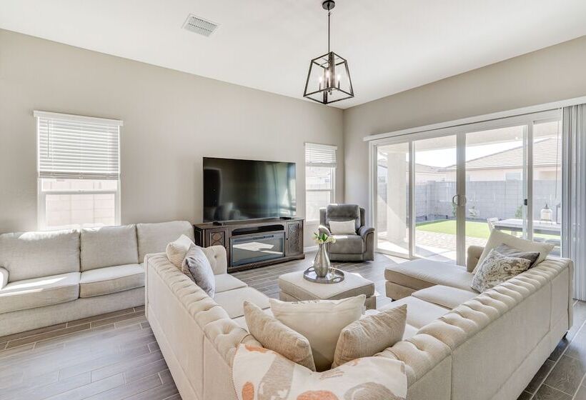 Maricopa Home W/ Yard 1 Mi To Harrahs Casino!